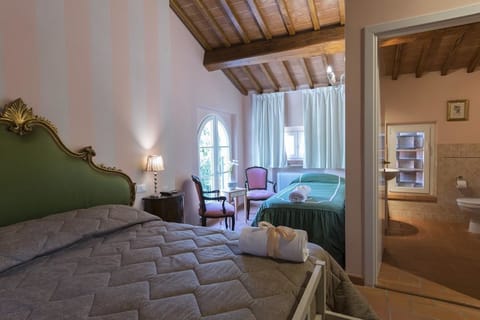 Double Room (with extra bed) | Down comforters, in-room safe, desk, soundproofing