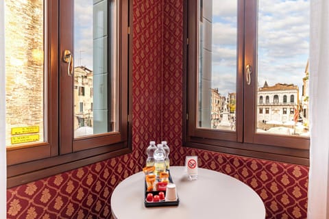 Superior Double Room, Private Bathroom, City View | Premium bedding, soundproofing, cribs/infant beds, free WiFi