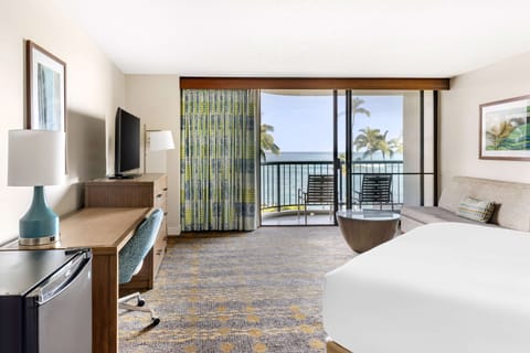 Room, 1 King Bed with Sofa bed, Oceanfront | In-room safe, individually decorated, individually furnished