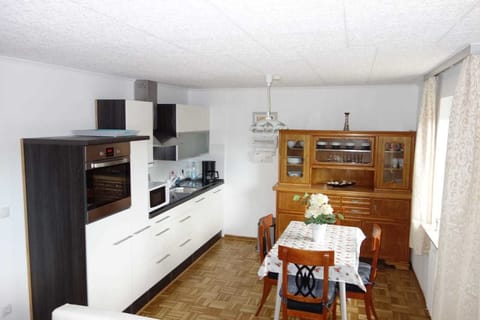 Comfort Condo, 1 Bedroom, Accessible, Valley View (Werner) | Private kitchen | Coffee/tea maker, electric kettle