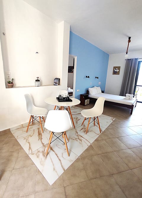 Standard Apartment, 2 Bedrooms, Partial Sea View | Egyptian cotton sheets, premium bedding, individually furnished