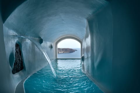 Athermi Cave Villa - Indoor Pool & Sunset View | Egyptian cotton sheets, minibar, in-room safe, soundproofing