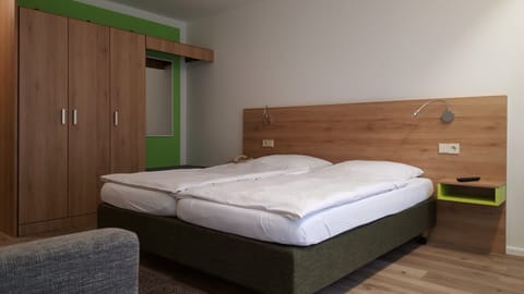 Standard Double Room | Hypo-allergenic bedding, desk, blackout drapes, free WiFi