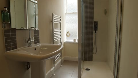 Superior Double Room | Desk, iron/ironing board, cribs/infant beds, rollaway beds