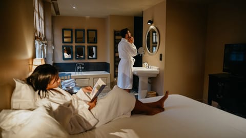 Privilege Room | Premium bedding, in-room safe, individually decorated