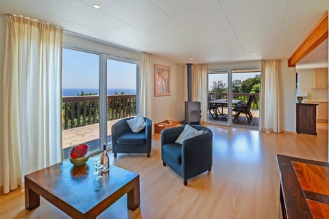 Villa, Multiple Beds, Non Smoking | Living area