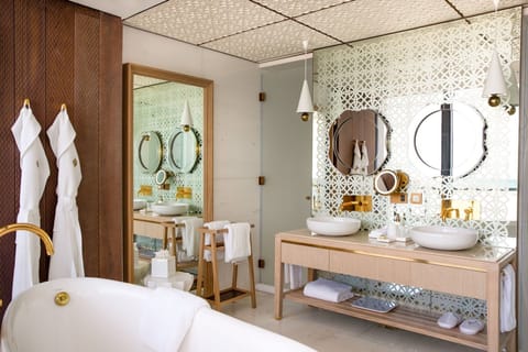 Suite, 3 Bedrooms (Abu Dhabi) | Premium bedding, down comforters, pillowtop beds, minibar