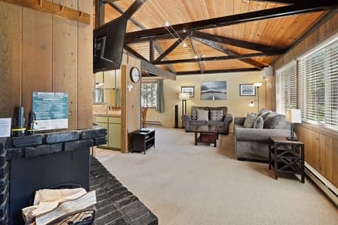 House, 2 Bedrooms | Interior