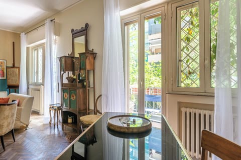 Apartment, 3 Bedrooms | Living area