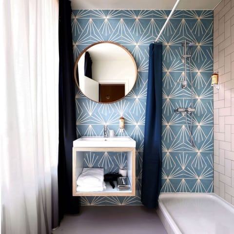 Premium bedding, Select Comfort beds, in-room safe