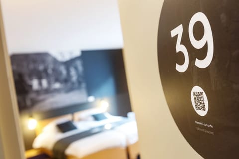 1 bedroom, free cribs/infant beds, free wired internet