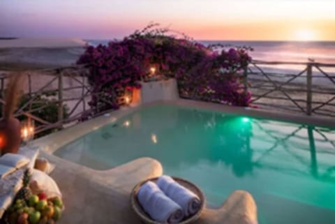Master with private pool | View from room