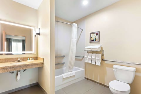 Pillowtop beds, desk, iron/ironing board, free cribs/infant beds