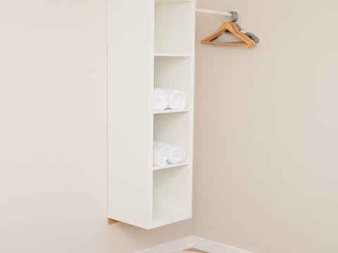 Apartment, Private Bathroom (PG McQuaid) | Miscellaneous