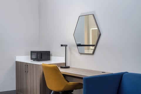 Suite, 1 Queen Bed, Accessible (Accessible Tub) | Premium bedding, down comforters, pillowtop beds, desk