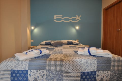 Quadruple Room, Non Smoking (500X) | Desk, laptop workspace, soundproofing, free WiFi