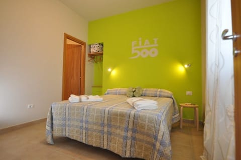 Double or Twin Room, Non Smoking | Desk, laptop workspace, soundproofing, free WiFi