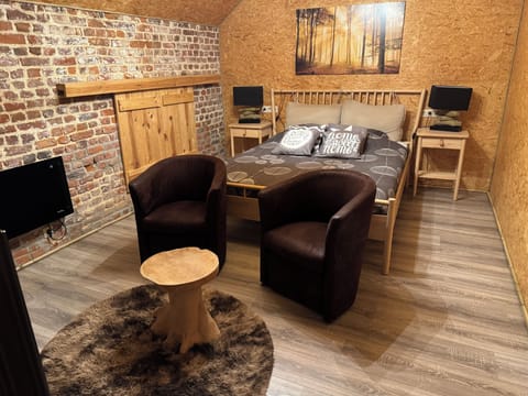 Design Double Room | Premium bedding, minibar, individually decorated, individually furnished