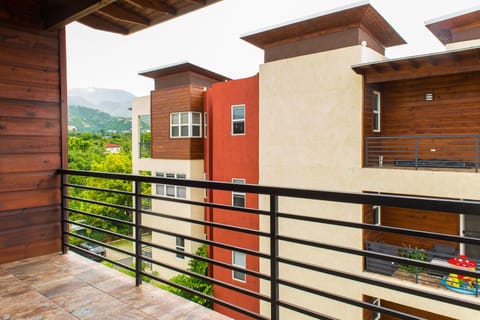 City Duplex, 2 Bedrooms | Balcony