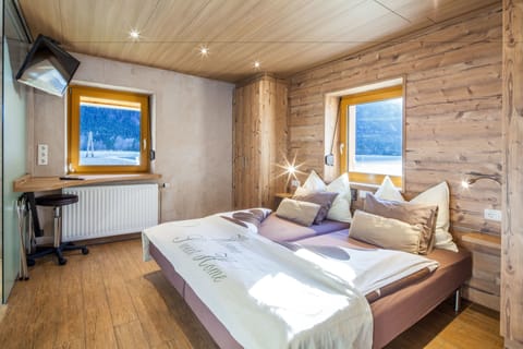 Standard Double Room | Select Comfort beds, free WiFi