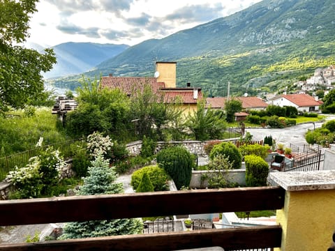 Apartment, 1 Bedroom, Lake View | Lake view