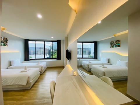 Standard Twin Room  | Blackout drapes, WiFi (free), bed sheets