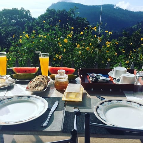 Standard Double Room | In-room dining