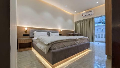 Premium Room | Pillowtop beds, free minibar, individually decorated