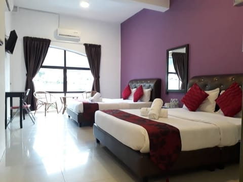 Family Room, Balcony (With Window) | Desk, blackout drapes, iron/ironing board, free WiFi