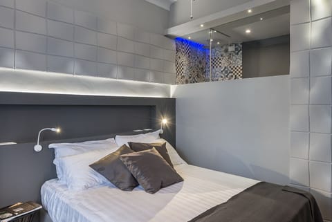 Deluxe Double Room | Premium bedding, in-room safe, individually decorated