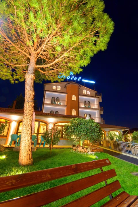 Front of property - evening/night
