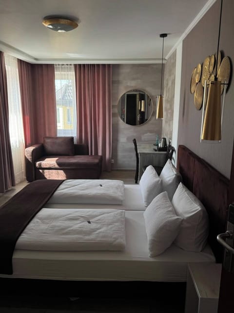 Standard Double Room | Desk, laptop workspace, WiFi (free), bed sheets
