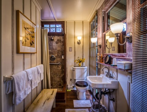 Cabin, Private Bathroom, Garden View (Crater Rim Cabin)