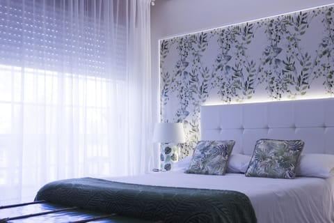 Superior Double Room | Free WiFi, bed sheets, wheelchair access