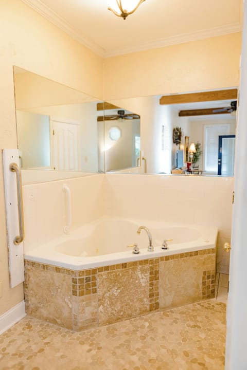 The Tuscan King Suite | Bathroom | Designer toiletries, hair dryer, bathrobes, slippers