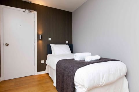 Laptop workspace, iron/ironing board, free WiFi, bed sheets