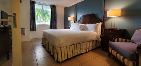 In-room safe, desk, laptop workspace, blackout drapes