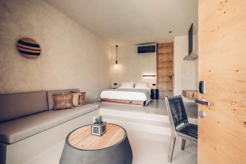 Junior Retreat with private pool & mountain view | Premium bedding, minibar, in-room safe, individually decorated