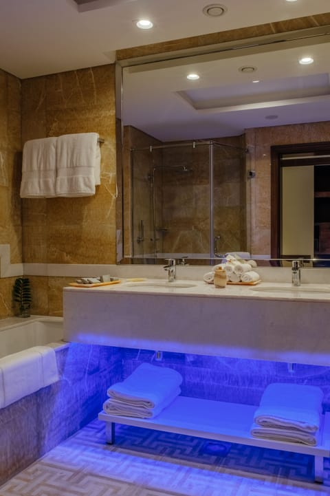 Separate tub and shower, deep soaking tub, hydromassage showerhead