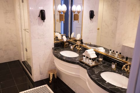 Premium bedding, minibar, in-room safe, individually decorated