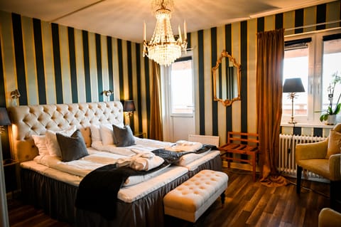 Standard Double Room, Balcony | Premium bedding, minibar, individually decorated, individually furnished