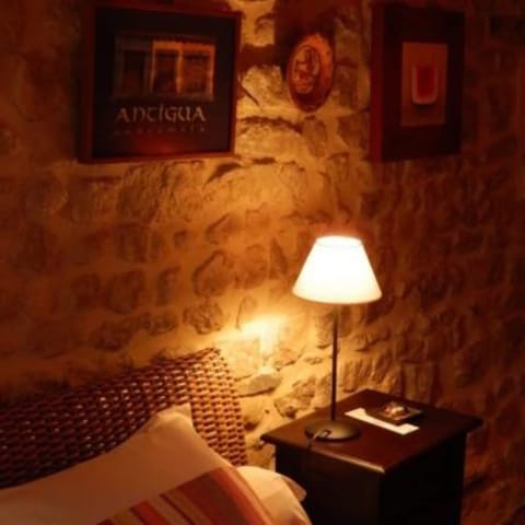 Double Room | Individually decorated, individually furnished, iron/ironing board