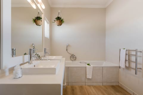 Luxury Suite, Balcony, Sea View | Bathroom | Separate tub and shower, free toiletries, hair dryer, bathrobes