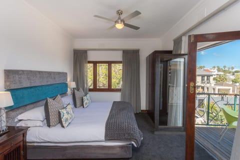 Premium bedding, in-room safe, soundproofing, iron/ironing board