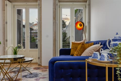 Deluxe Studio Suite | Living area