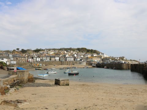 Cottage | Beach | Beach nearby