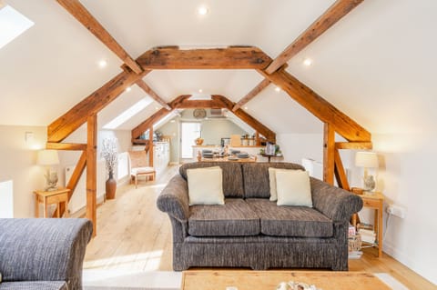 Cottage | Living room | TV