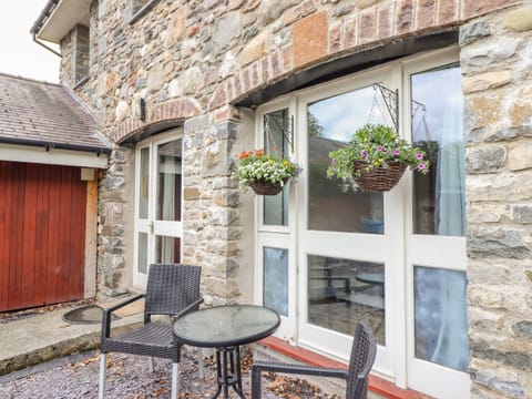 Cottage | Balcony