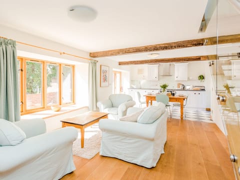 Cottage | Living room | DVD player