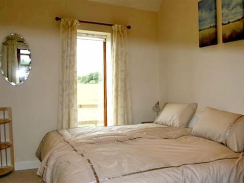 Cottage | 1 bedroom, individually decorated, individually furnished, free WiFi